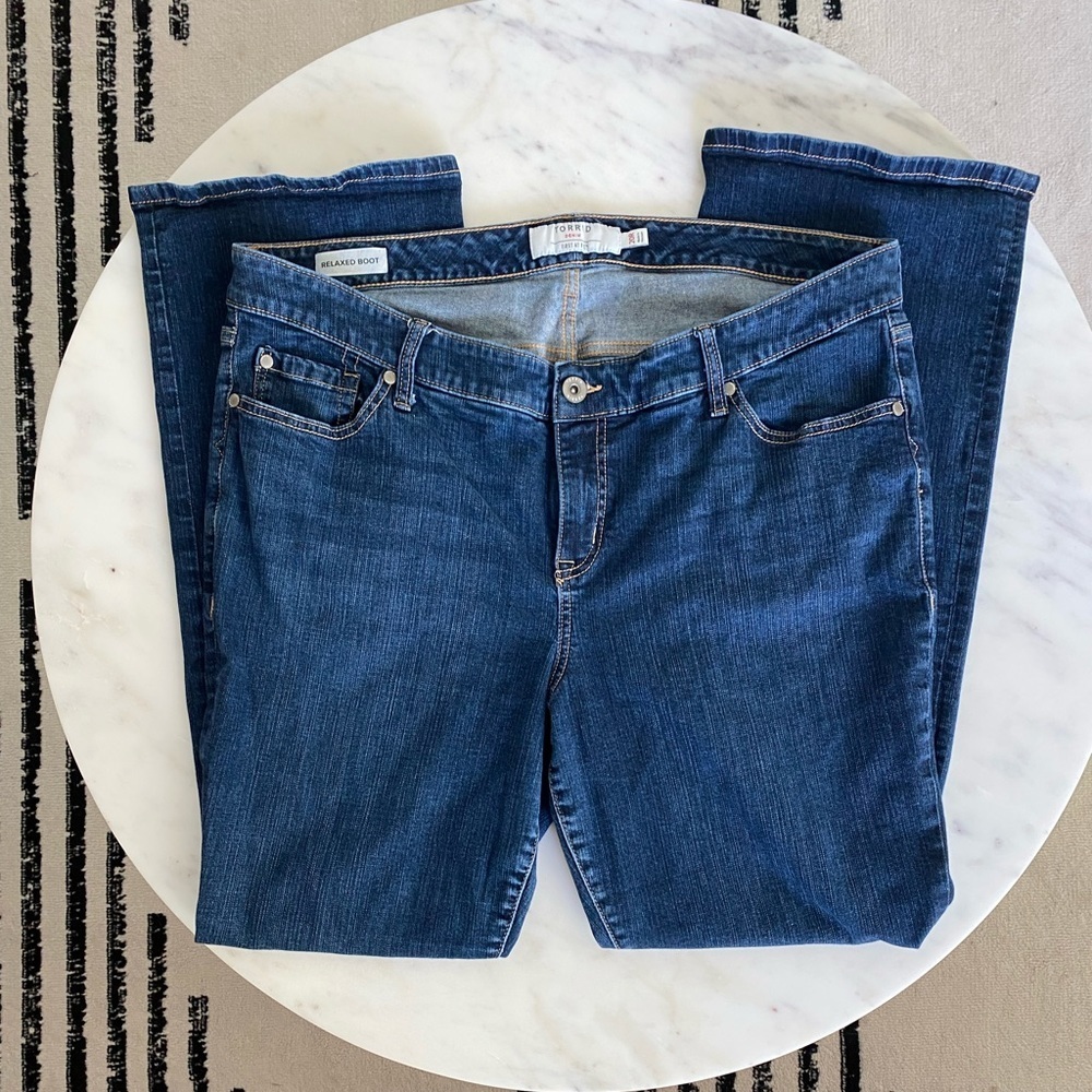 Torrid Relaxed Boot Cut Denim Jeans Dark Wash sz 20